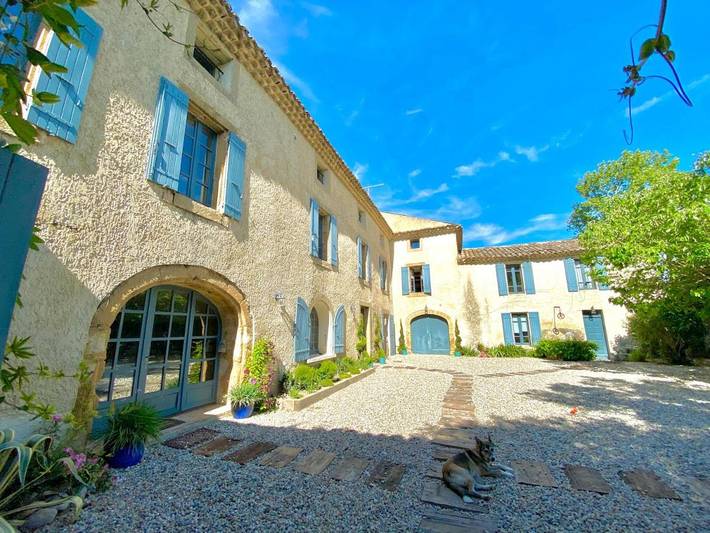 Location de vacances pour 2 personnes, avec piscine et jardin à Violès - 4