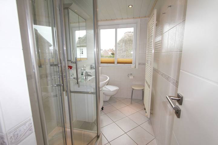 Ganze Wohnung, Zentral gelegenes 1-Ziimer-Ferienappartement im Herzen von Wenningstedt in Wenningstedt, Sylt