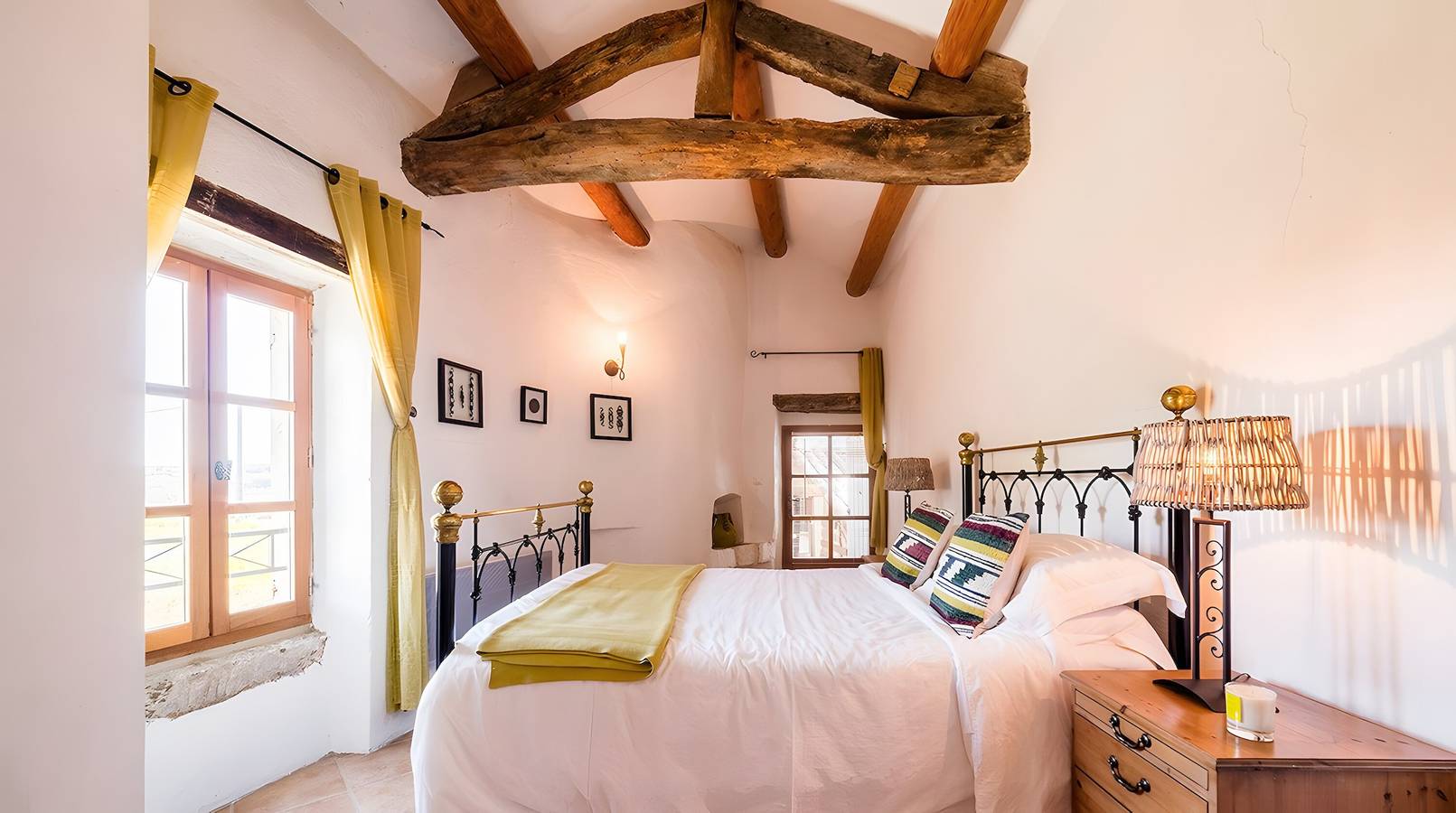 Cottage « Luxury Lodge pour 2 personnes » avec piscine partagée, Wi-Fi et climatisation in Lussan, Région de Nîmes