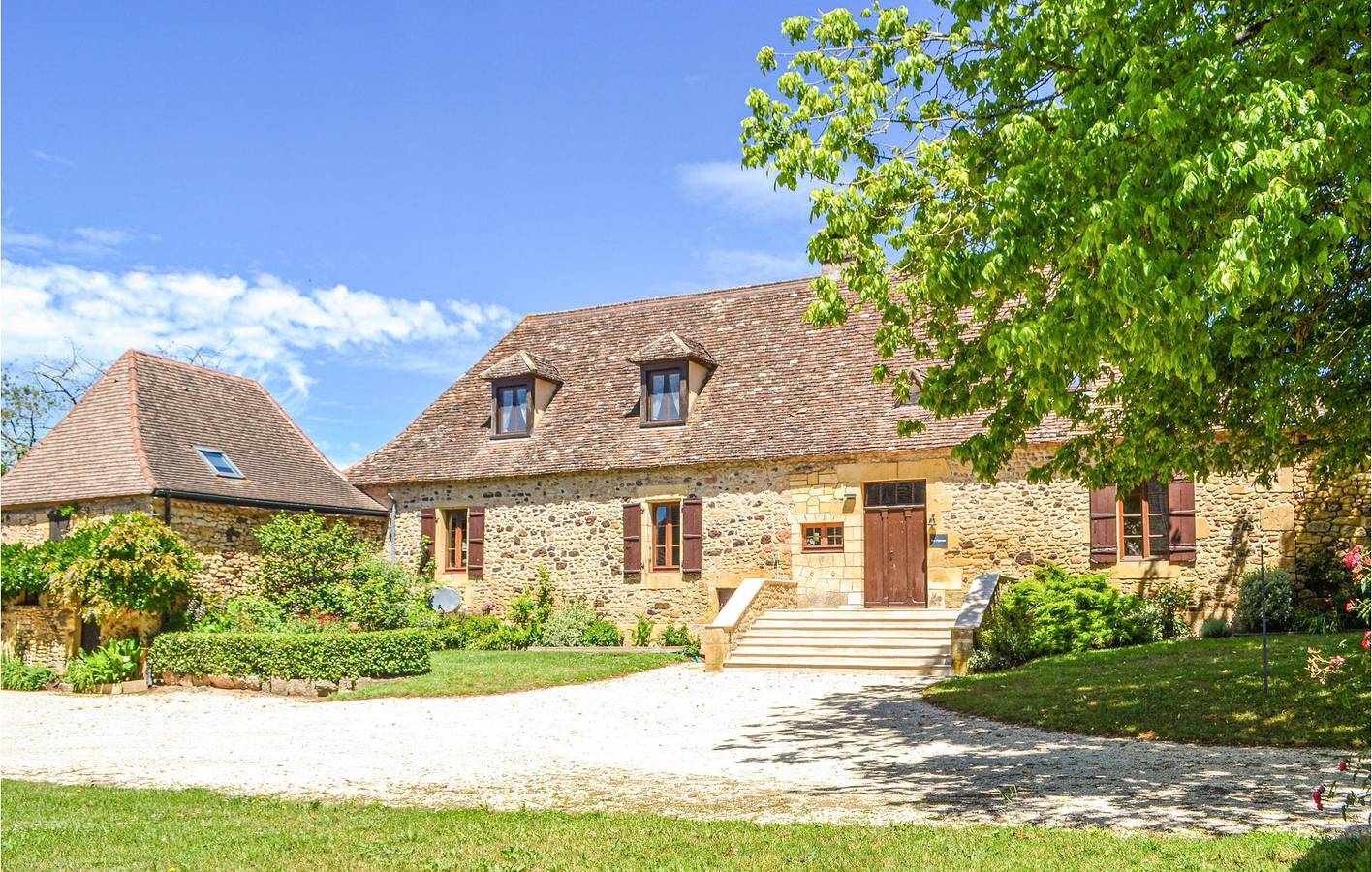 230 Sq Ft Apt : Piscine, Internet, Deck Chair in Montferrand-du-Périgord, Périgord Pourpre