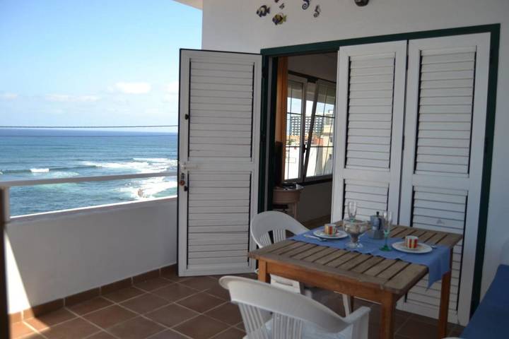 Apartamento de vacaciones para 3 personas, con terraza y vistas - 1