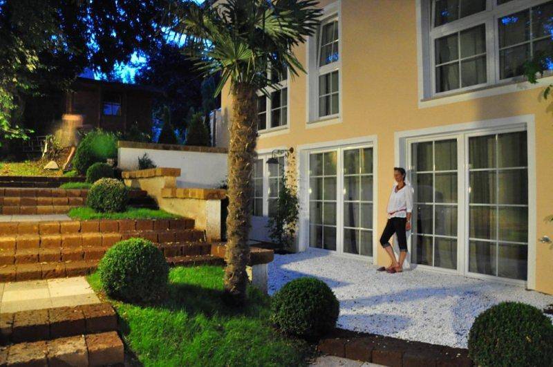 Ganze Ferienwohnung, Park-Villa (Pension am Bodensee) - Ferienwohnung Il Grande, 150 qm, 3 Schlafzimmer, max. 6 Personen in Kressbronn am Bodensee, Region Bodensee-Oberschwaben