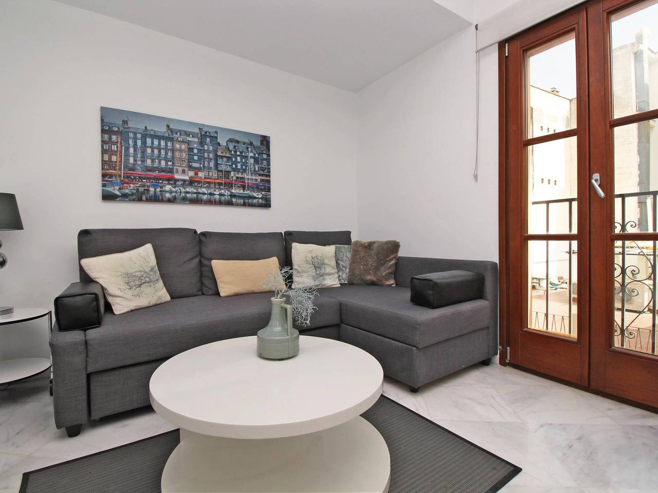 Entire vacation apartment, Del Parque Flats Tribuna in Malaga Centro Historico, Malaga