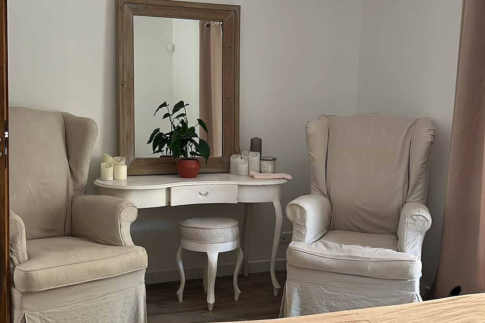 Chambre D'hôte Dans un Lieu D'exception Original et Authentique in Sanary-sur-Mer, Region de Toulon
