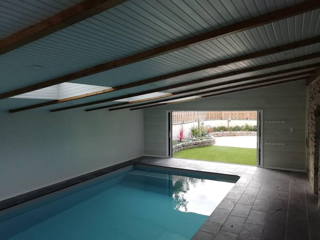 La casa des Landes, 12 personnes, avec piscine intérieure in Boulogne, Vallée de la Loire