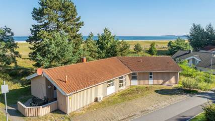 Ferienhaus für 10 Personen, mit Garten und Pool sowie Whirlpool und Sauna in der Lübecker Bucht
