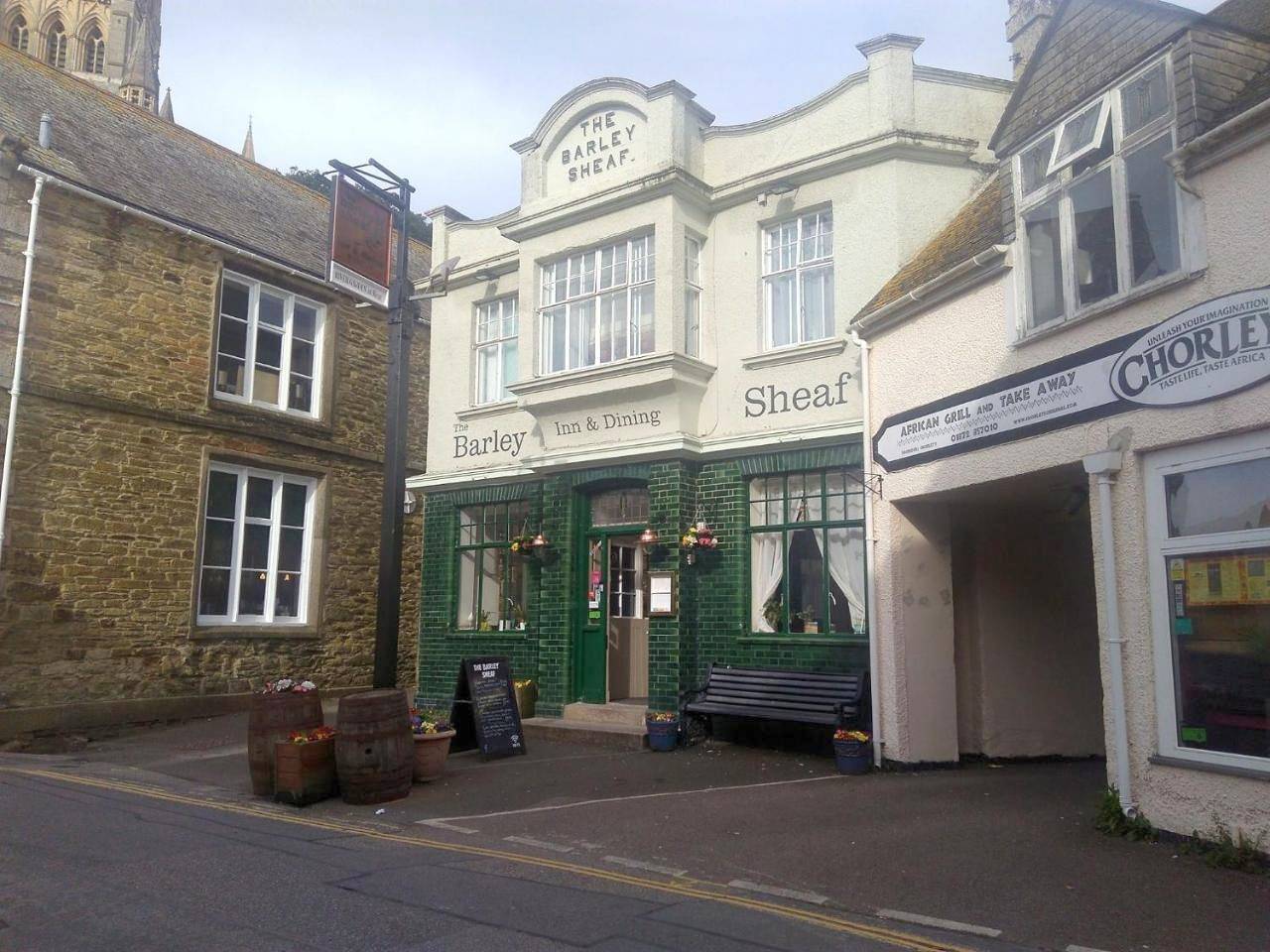Barley Sheaf, Old Bridge Street En Suite Rooms, Room Only in Truro, Cornwall