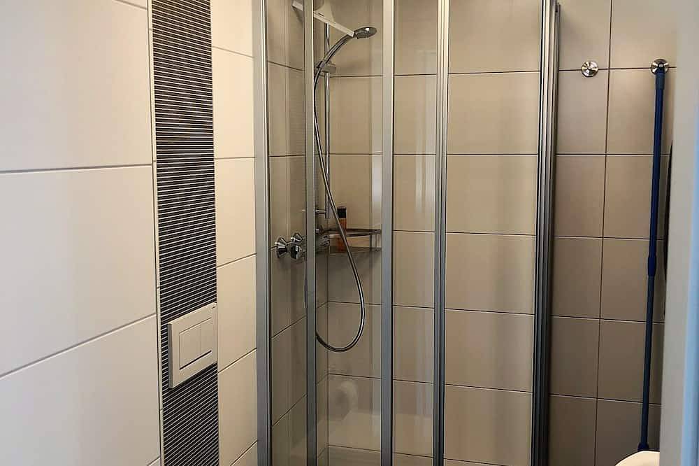 Ganze Wohnung, Neu 2018 moderne komplett sanierte Wohnung mit Ausblick in Pfaffendorf, Königstein