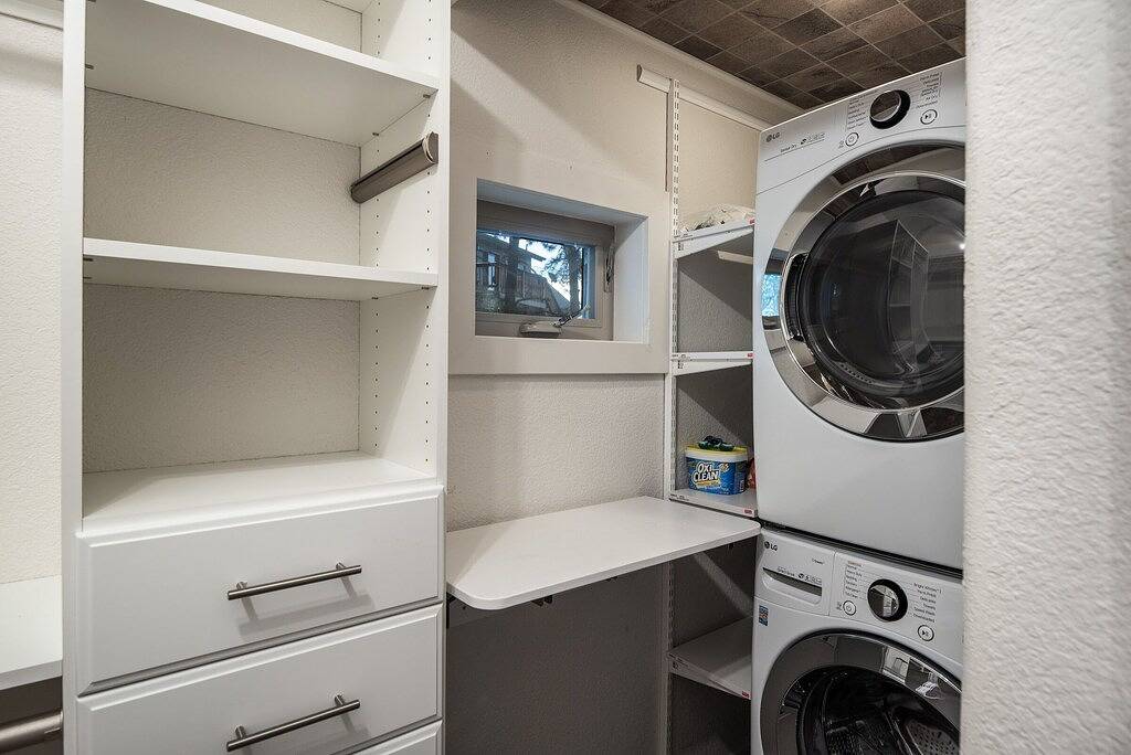 Alto Grand View | Large Balconies + Mtn Views in Alto, Ski Apache