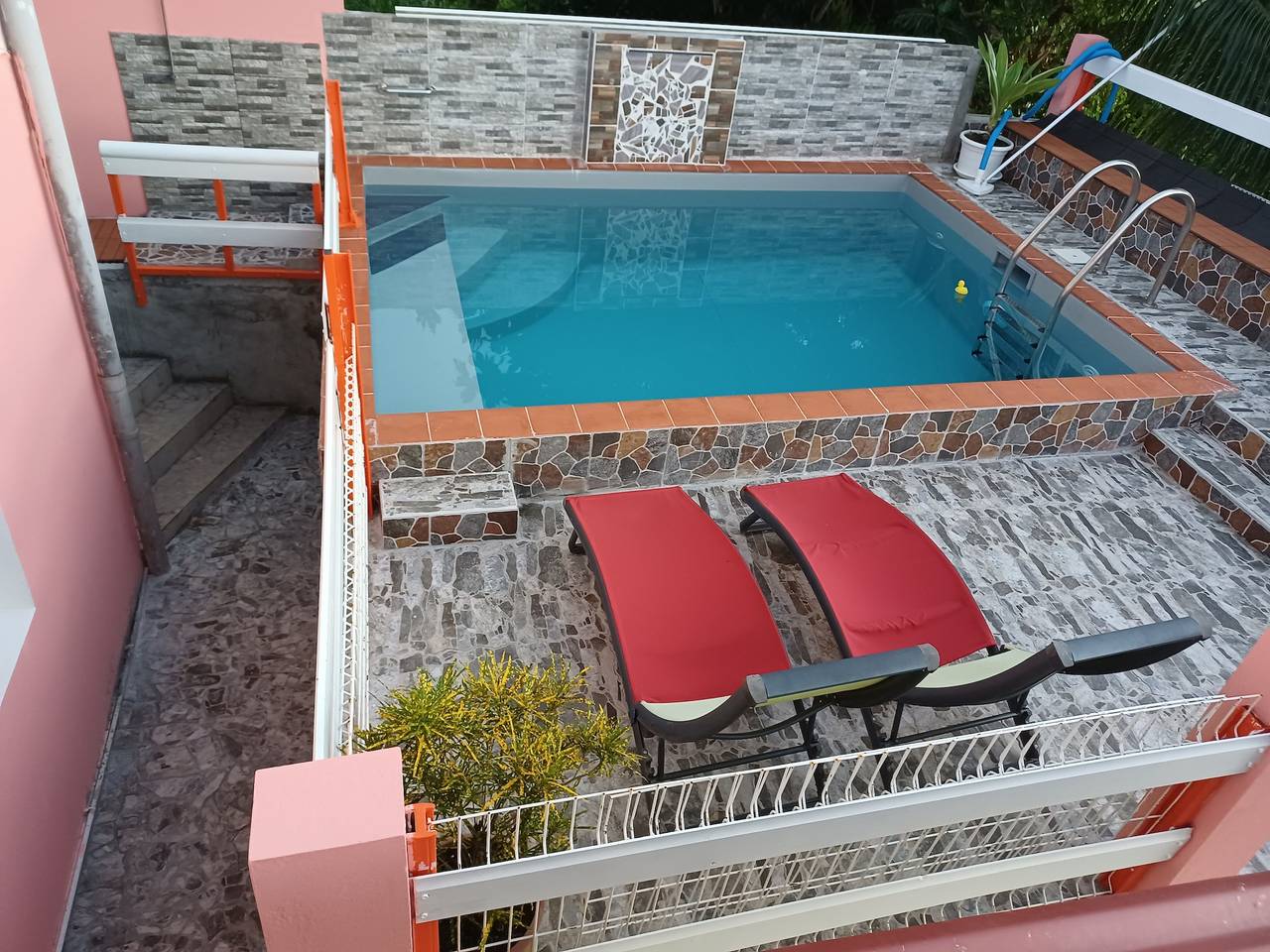Ganze Wohnung, Modernes Appartement in Rivière-Pilote mit privatem Pool in Rivière-Salée, Martinique