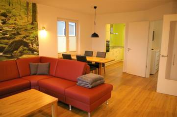 Ferienhaus für 4 Personen, mit Terrasse und Seeblick sowie Garten in Wittensee