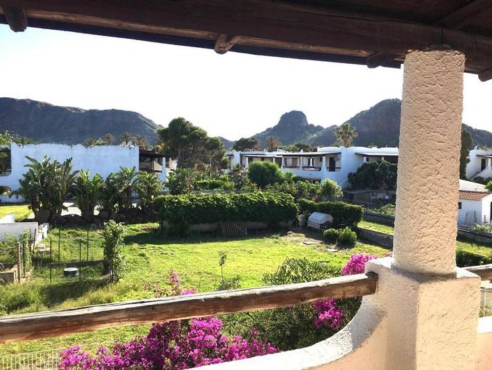 Ferienhaus für 4 Personen, mit Garten und Ausblick, mit Haustier auf den Liparische Inseln