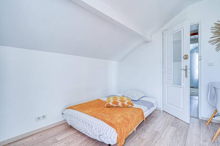 Maison d’hôte pour 4 personnes, avec vue et terrasse à Fontenay-sous-Bois - 4