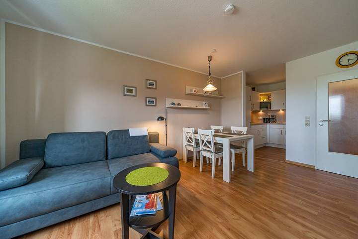 Ferienwohnung für 4 Personen, mit Balkon und Ausblick in Wangerland - 3