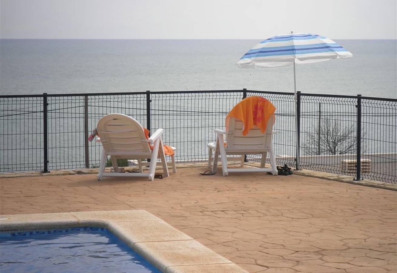 House, sea view, terrace, pool, air-con in Peñiscola, Costa del Azahar