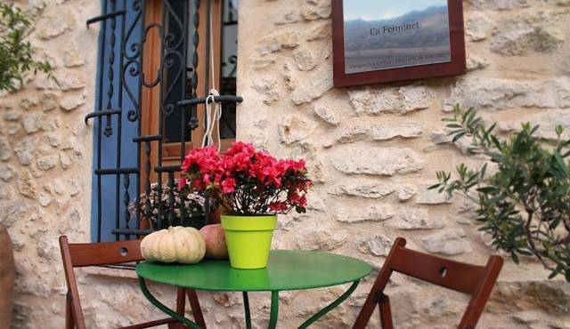 Casa rural para 6 personas, con Balcón y Terraza además de Jardín y Piscina en Vall de Gallinera