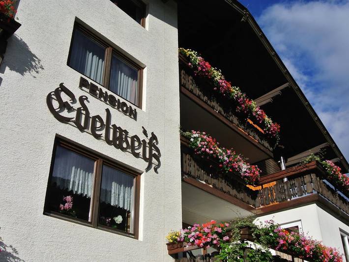 Ferienwohnung für 2 Personen, mit Balkon und Garten in Heiligenblut