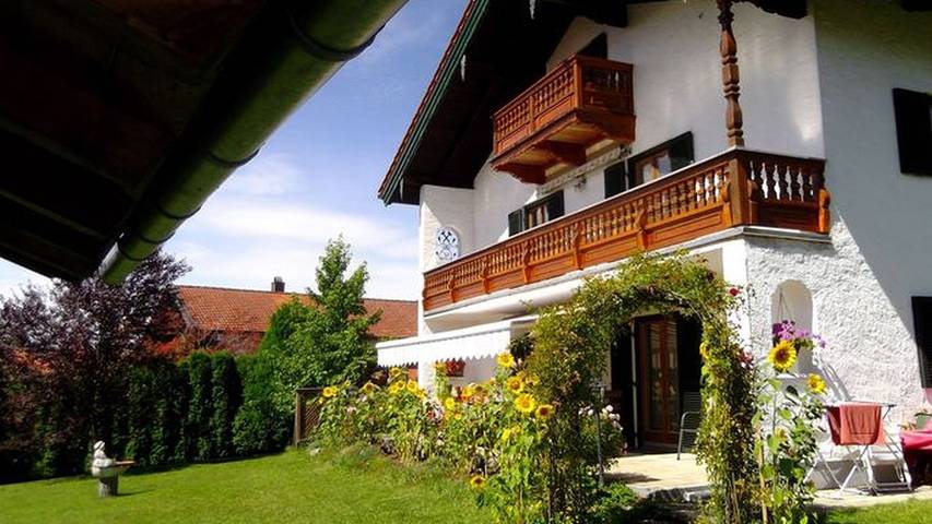 Apartamento de vacaciones para 2 personas, con vistas además de balcón y jardín, Familias con niños - 1