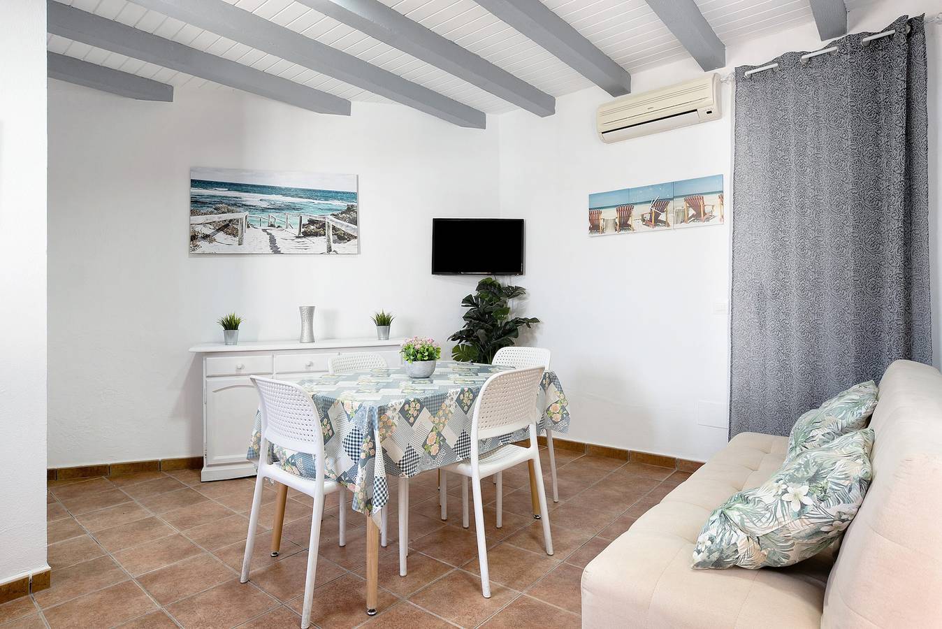 Ferienhaus "Casa Sheila" mit privatem Pool, 2 privaten Terrassen und Wlan in Barrio Nuevo, Conil de la Frontera