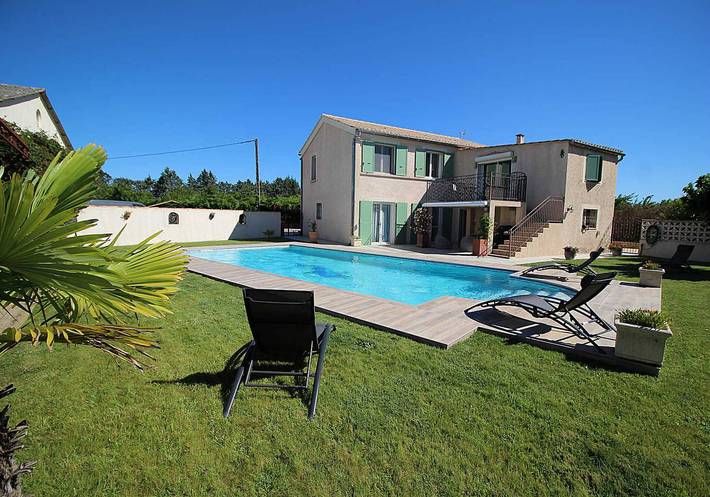 Chalet para 10 personas, con piscina y jardín - 1