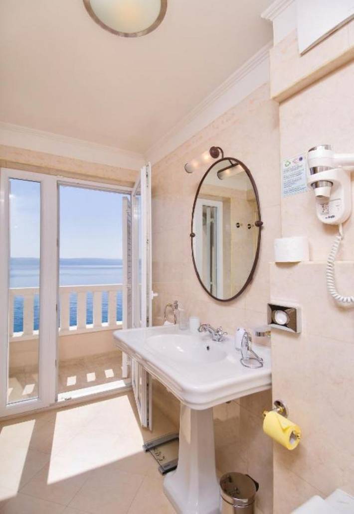 Ganze Wohnung, Apartments and Room Luxury dream in Punta Rata, Brela