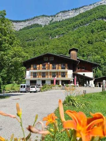 Hôtel pour 4 personnes, avec balcon et vue à Sixt-Fer-à-Cheval