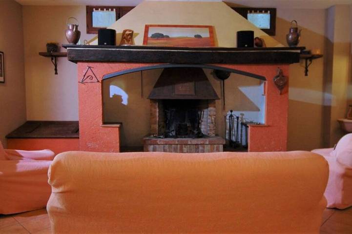 Terre di Giano Private Pool and View, Umbria in Paciano, Perugia Province