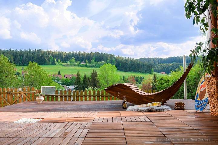 Ferienhaus für 10 Personen, mit Terrasse und Garten sowie Sauna und Ausblick