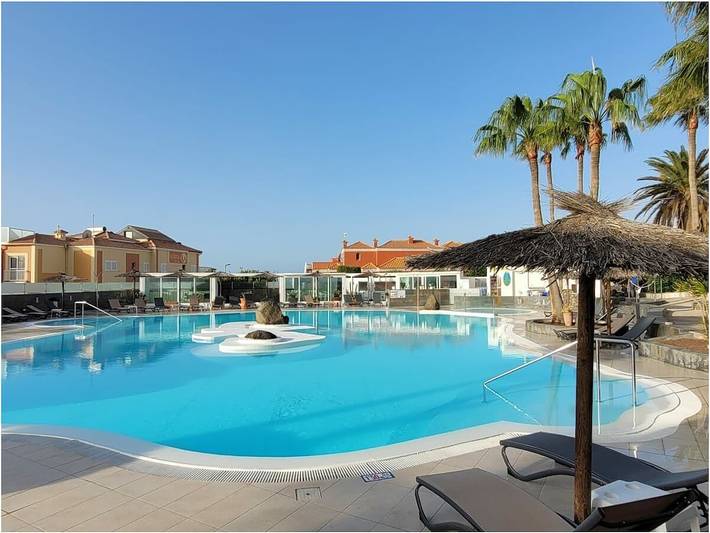 Bungalow für 2 Personen, mit Pool und Terrasse