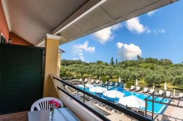 Holiday Apartment for 3 People in Kavos, Corfu, Photo 3