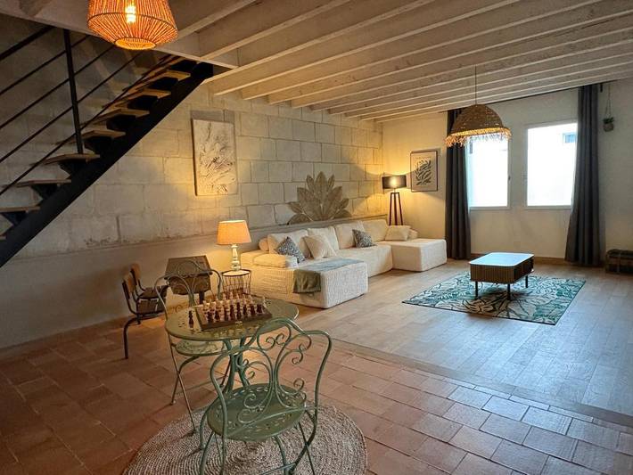 Location de vacances pour 4 personnes, avec jardin à La Ménitré