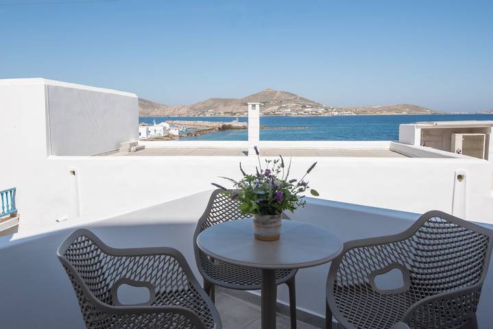 Location de vacances pour 4 personnes, avec jardin et terrasse dans Paros - 3