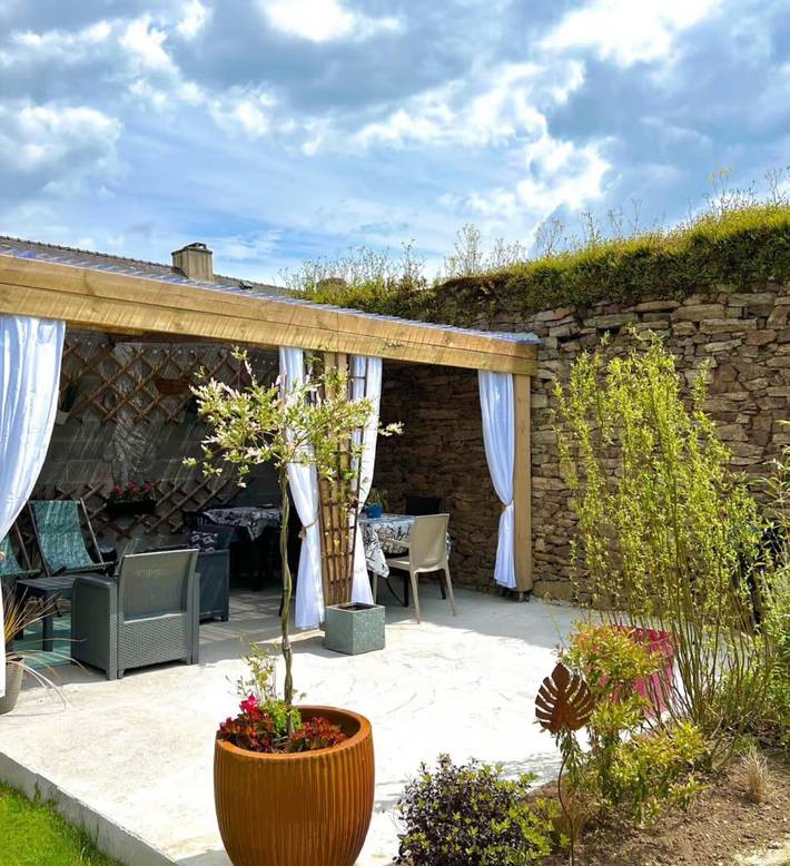 Habitación Chez Michel et Michèle - Opale con terraza, jardín y cocina compartida in Calan (Francia), Region de Lorient