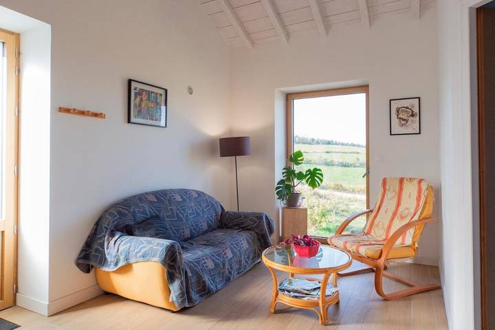 Gîte pour 5 personnes, avec vue à Ouroux - 4