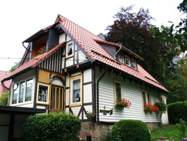 Ferienwohnung für 3 Personen, mit Terrasse und Garten in Elend - 2