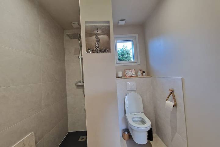 Apartamento entero, Quiet lodge in Wissant, in the forest and 500m from the beach.  Ideal for a couple in Wissant, Boulogne-sur-Mer region
