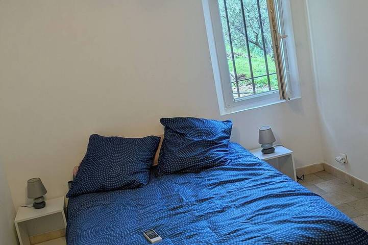 Location de vacances pour 3 personnes, avec jardin et terrasse à Santa-Reparata-di-Balagna - 4
