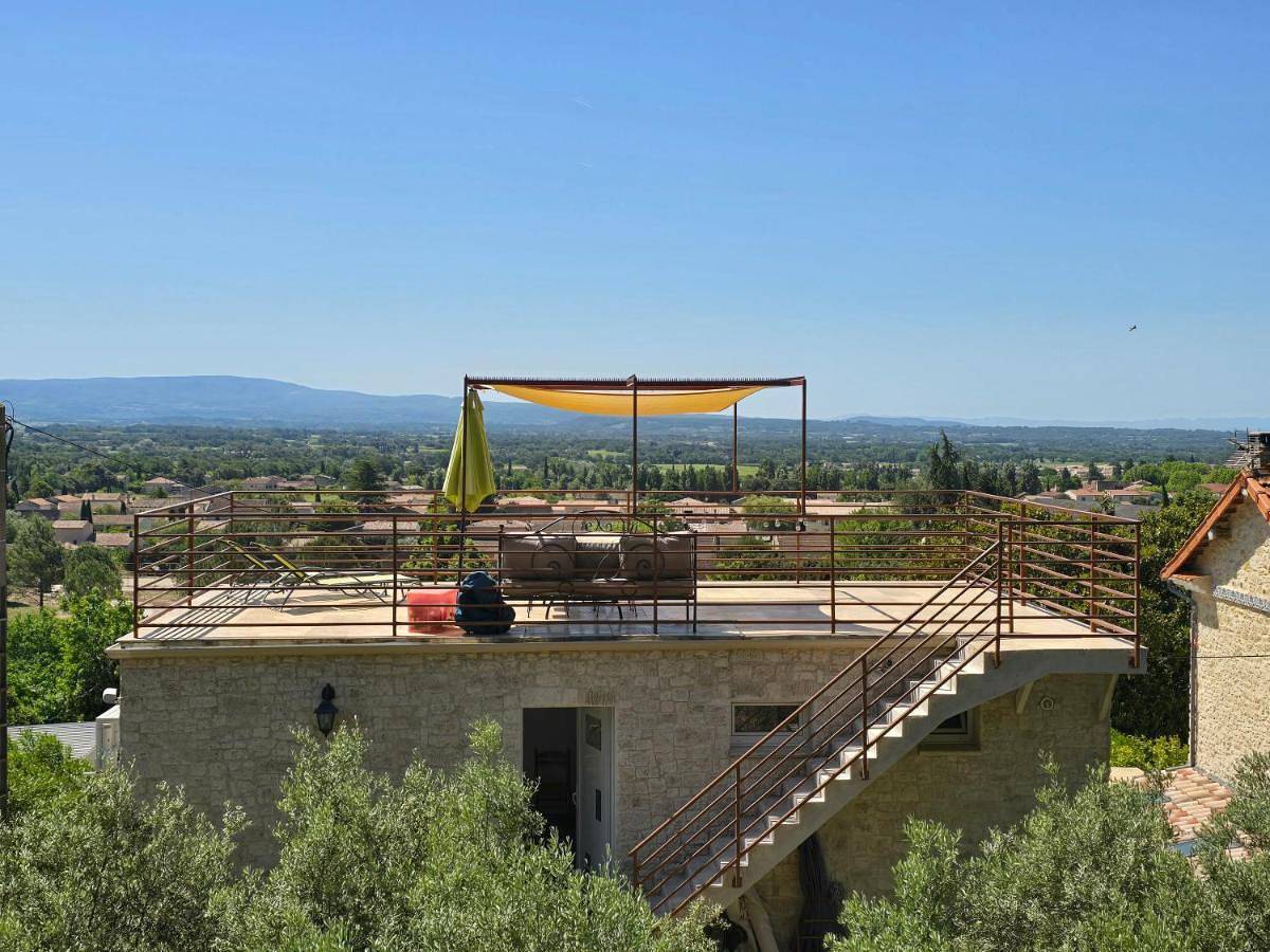 One-Bedroom Apartment in Caromb, Parc naturel régional du Mont-Ventoux