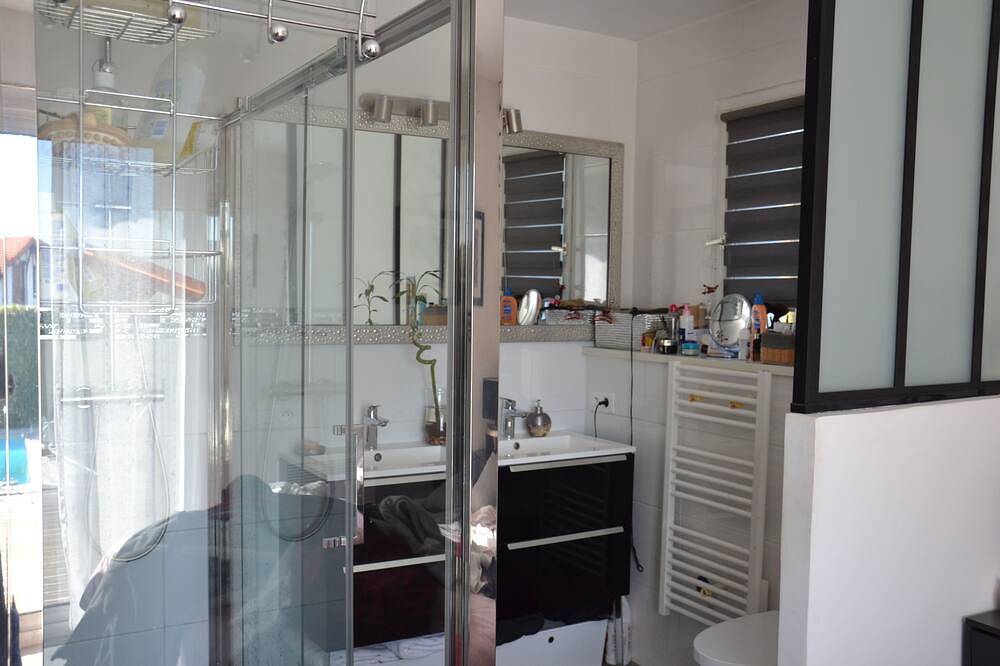 Confortable Maison Avec Piscine , Proche du Centre de Bayonne, Animaux Acceptés! in Bayonne, Région de Bayonne