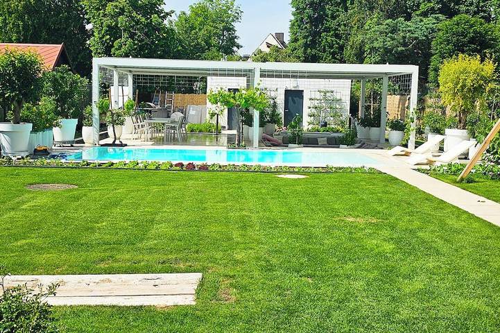 Ferienwohnung für 13 Personen, mit Garten und Terrasse in Sendling München