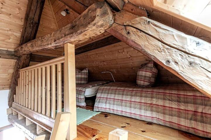 Gîte pour 22 personnes, avec jardin à Chantelouve - 4