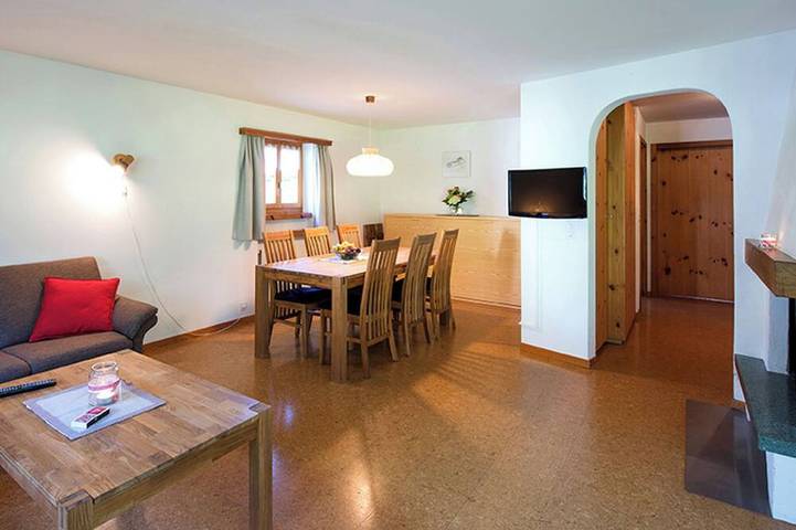Gîte pour 5 personnes, avec balcon à Andeer - 3