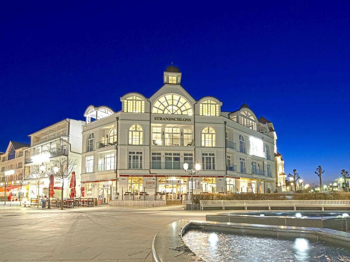 Strandschloss Binz - Penthouse "Royal Beach" mit Sauna, Kamin, Terrasse, Meerblick in Ostseebad Binz, Binz