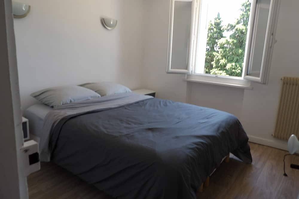 3-bedroom village house, garden, terrace. Ideal for families and friends! in Montréal (Aude), Región de Carcassonne