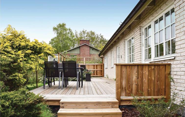 Ferienhaus für 6 Personen mit Terrasse in Yttervägga, Karlshamns und Umgebung