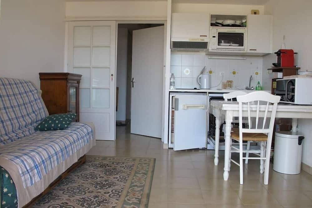 Ganze Wohnung, Sehr schönes Studio mit Blick auf das Meer in Agay, Saint-Raphaël