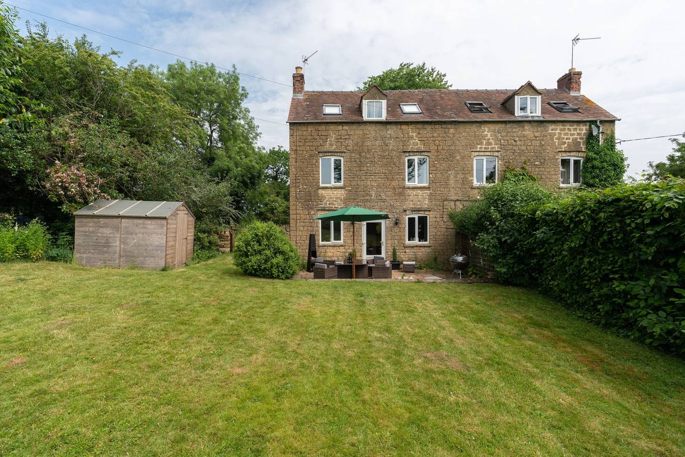 Holly Cottage in Bourton-on-the-Water, Gloucestershire