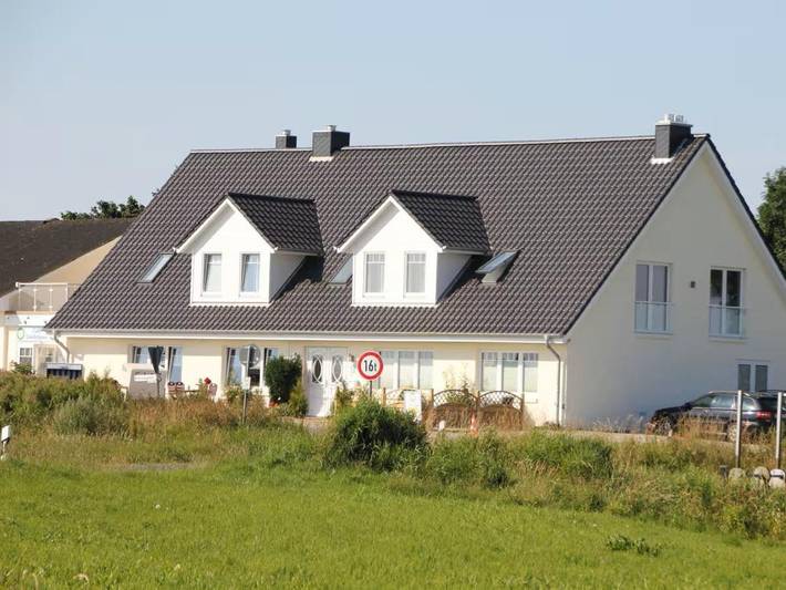 Ferienwohnung für 4 Personen, mit Terrasse und Garten sowie Ausblick in Galmsbüll - 2