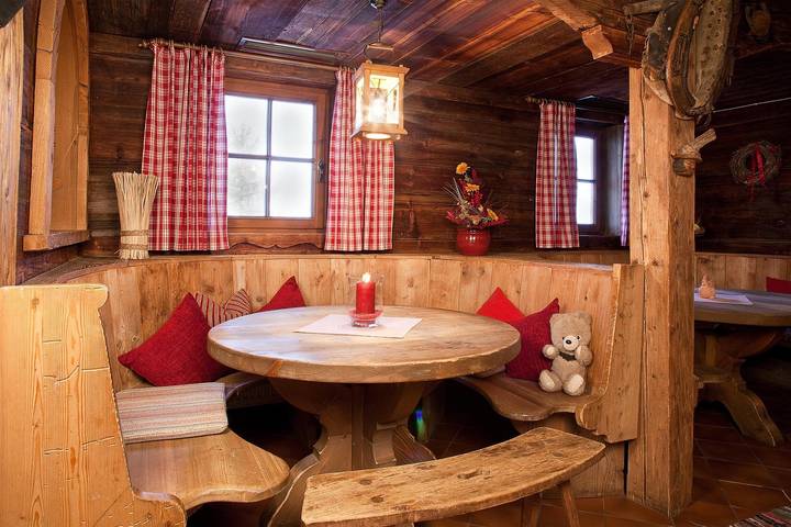 Hütte für 9 Personen, mit Pool und Garten sowie Sauna und Ausblick in Alpbach - 4