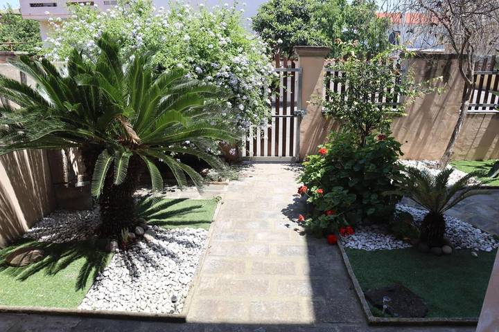 Appartement de vacances pour 4 personnes, avec Balcon ainsi que Terrasse et Jardin à San Sperate